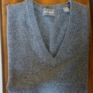 Reverse Men's Gray V-Neck Cashmere Blend Sweater